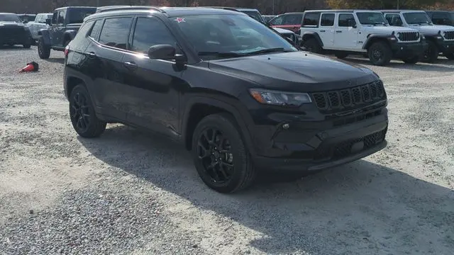 2026 Jeep Compass Latitude Altitude