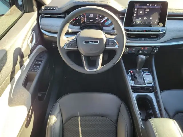 2026 Jeep Compass - $25,486