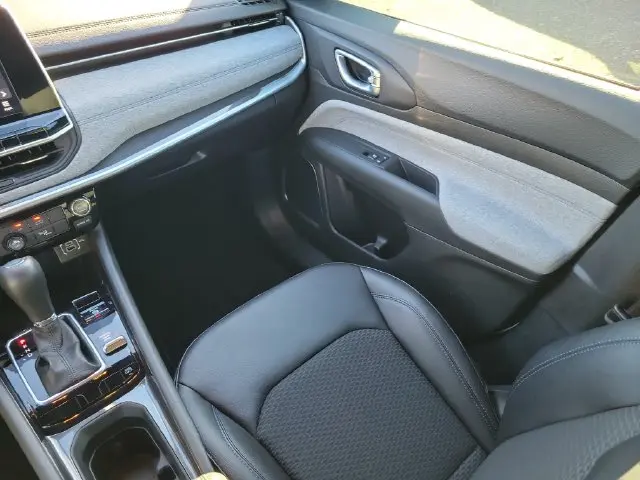 2026 Jeep Compass - $25,486