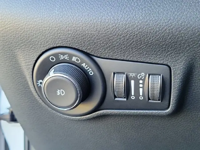 2026 Jeep Compass - $25,486