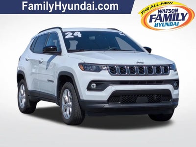 Photo of a 2024 Jeep Compass 4X4 Latitude 4DR SUV for sale