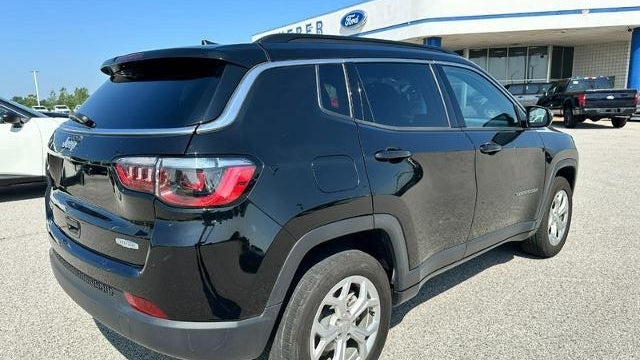 2024 Jeep Compass Altitude