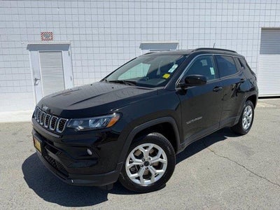 Photo of a 2025 Jeep Compass 4X4 Latitude 4DR SUV for sale