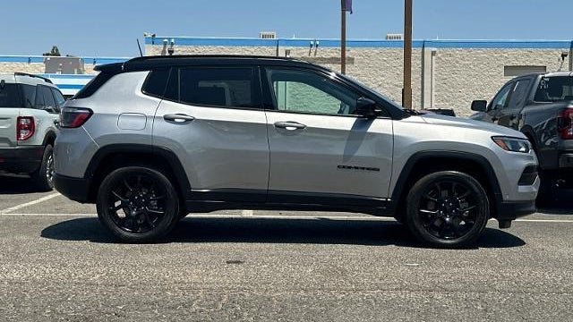 2023 Jeep Compass Latitude