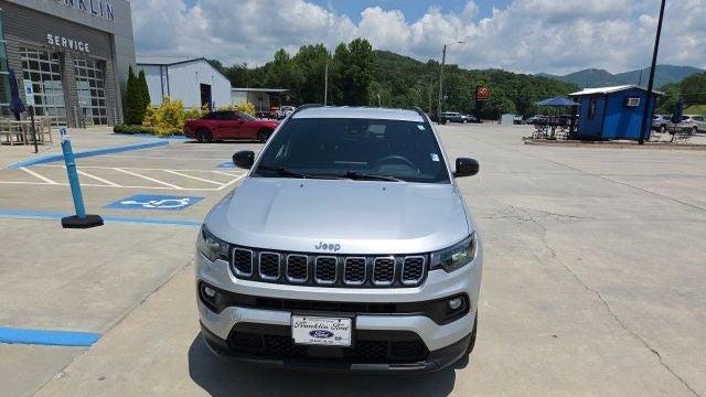 2024 Jeep Compass Altitude