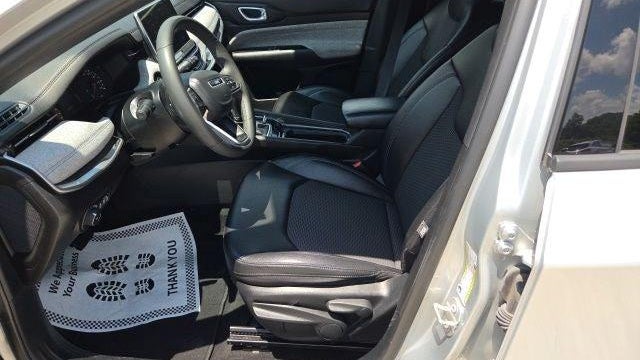 2024 Jeep Compass Altitude