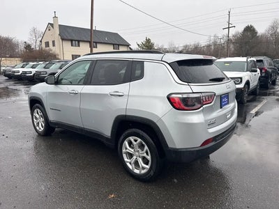 2024 Jeep Compass 4X4 Latitude 4DR SUV