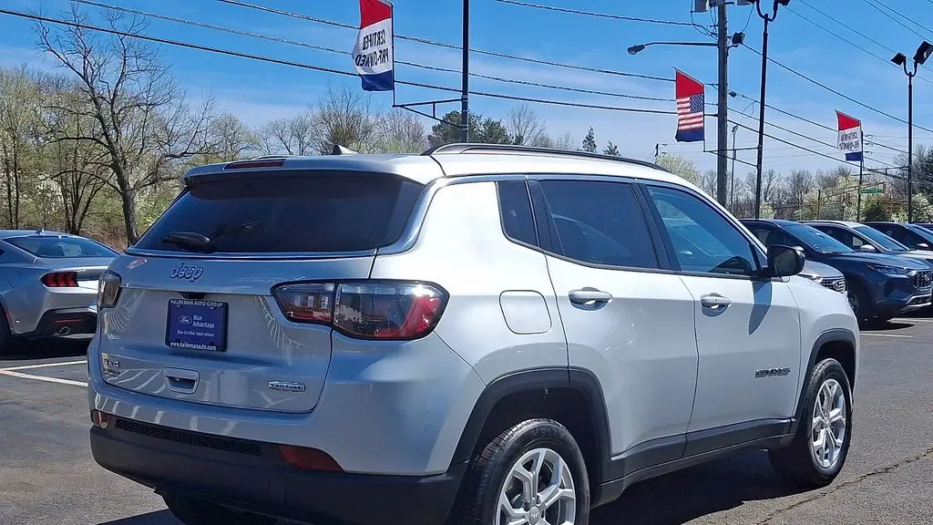 2024 Jeep Compass Latitude