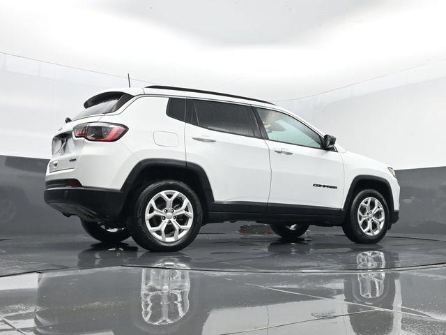 2024 Jeep Compass - $17,123