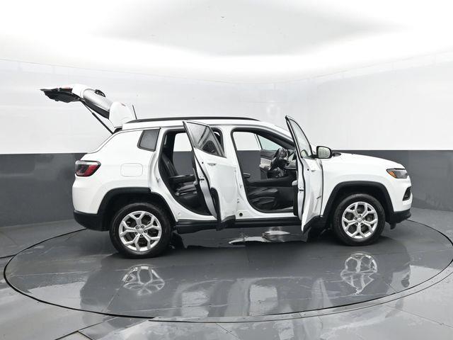 2024 Jeep Compass - $17,123