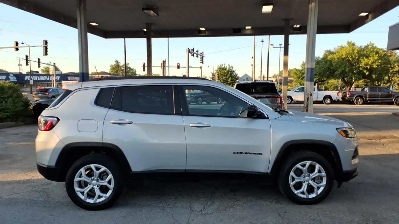 2024 Jeep Compass Latitude
