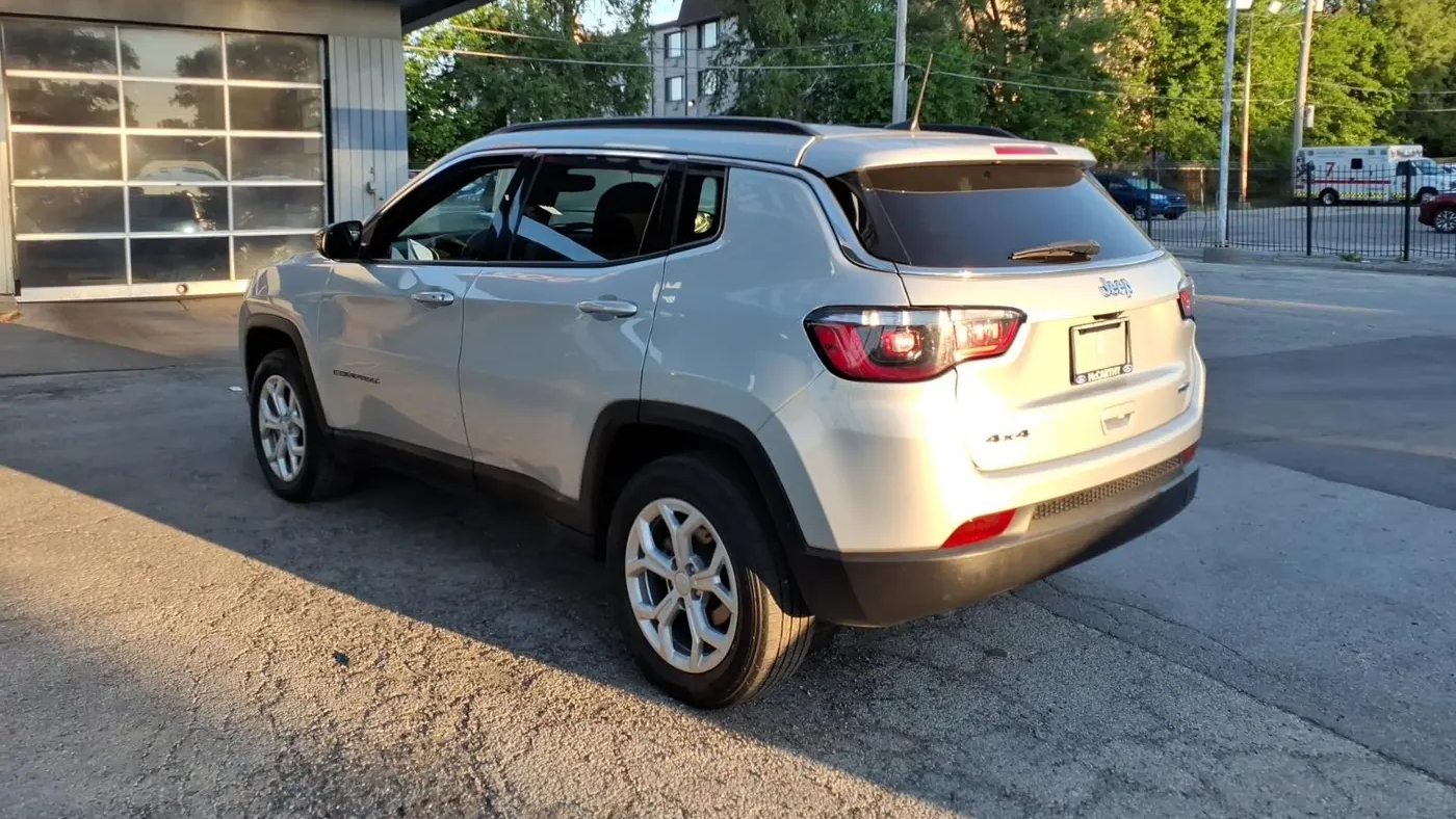 2024 Jeep Compass Latitude