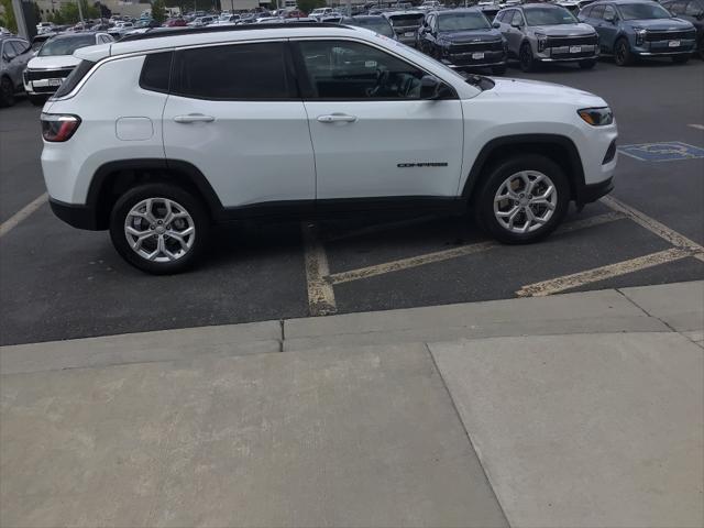 2024 Jeep Compass - $21,412