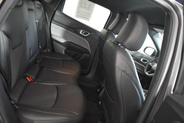 2024 Jeep Compass - $18,855