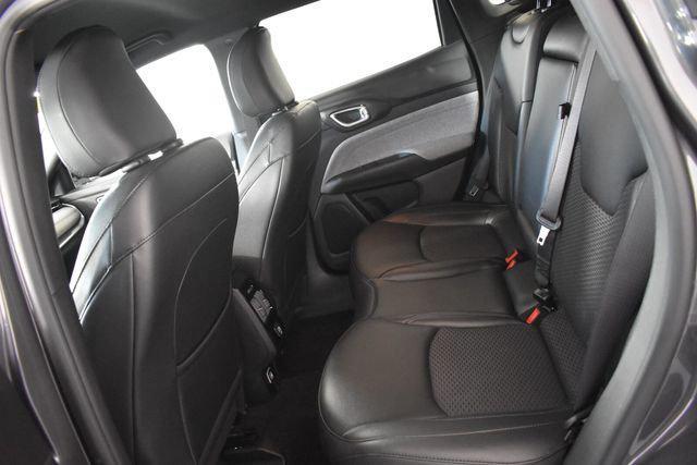 2024 Jeep Compass - $18,855