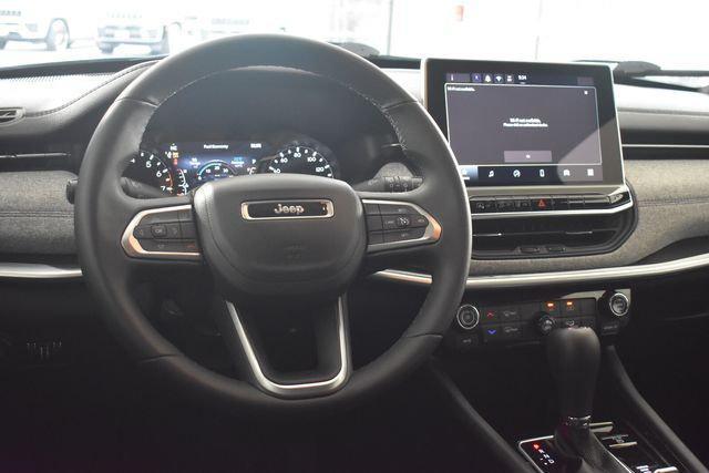 2024 Jeep Compass - $18,855