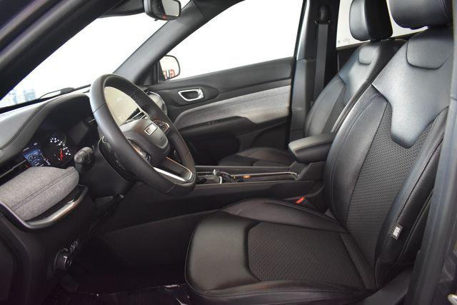 2024 Jeep Compass - $18,855