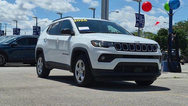 2024 Jeep Compass Altitude