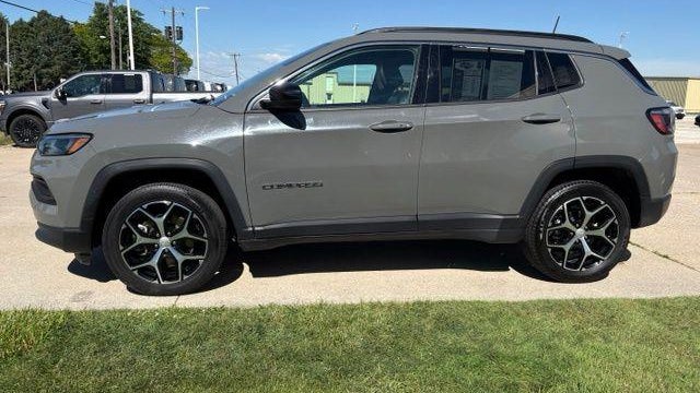 2024 Jeep Compass Altitude