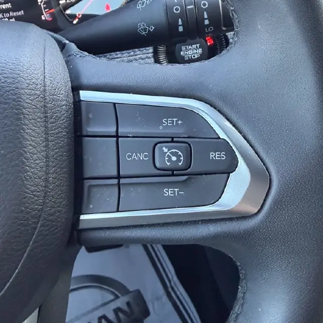 2024 Jeep Compass - $16,556
