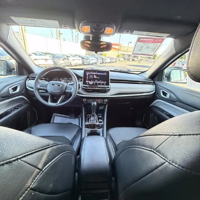2024 Jeep Compass - $16,556