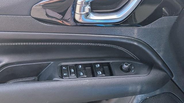 2024 Jeep Compass Altitude
