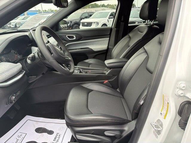 2025 Jeep Compass - $26,975