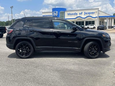 Photo of a 2026 Jeep Compass 4X4 Latitude 4DR SUV for sale