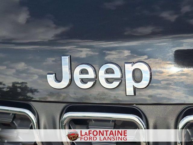 2024 Jeep Compass - $20,100