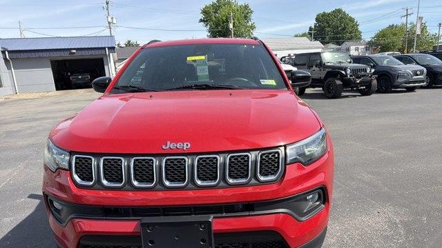 2024 Jeep Compass Altitude