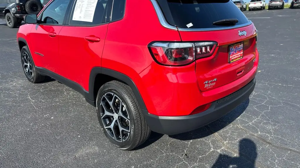 2024 Jeep Compass Latitude