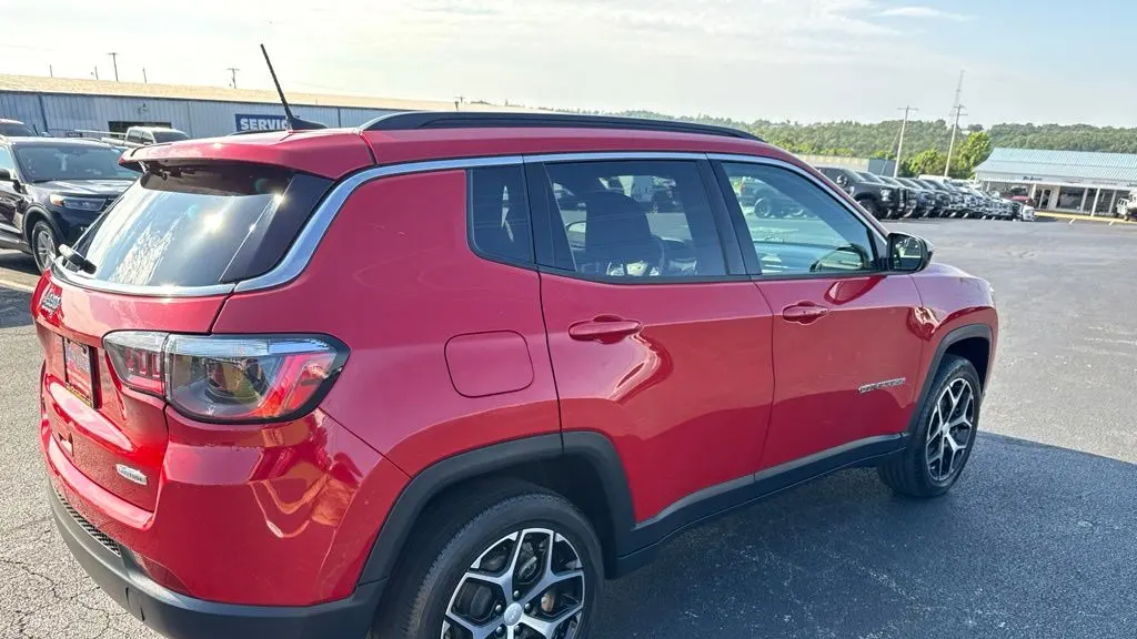 2024 Jeep Compass Latitude