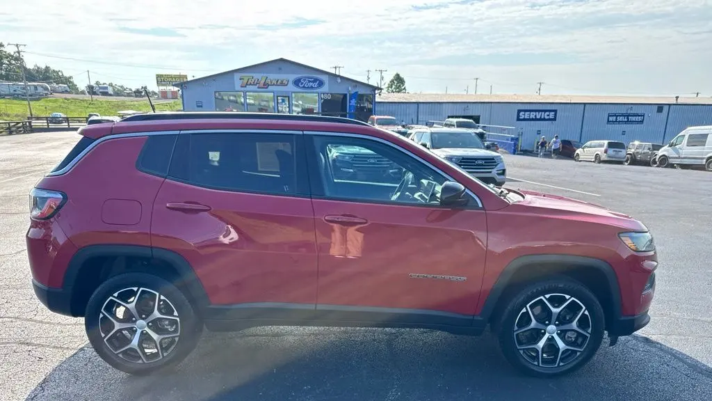 2024 Jeep Compass Latitude