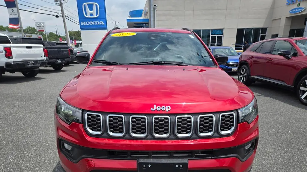 2025 Jeep Compass Latitude