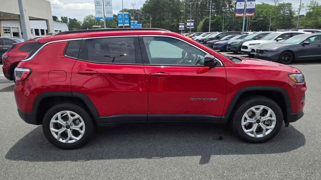 2025 Jeep Compass Latitude