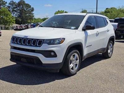 2023 Jeep Compass 4X4 Latitude 4DR SUV