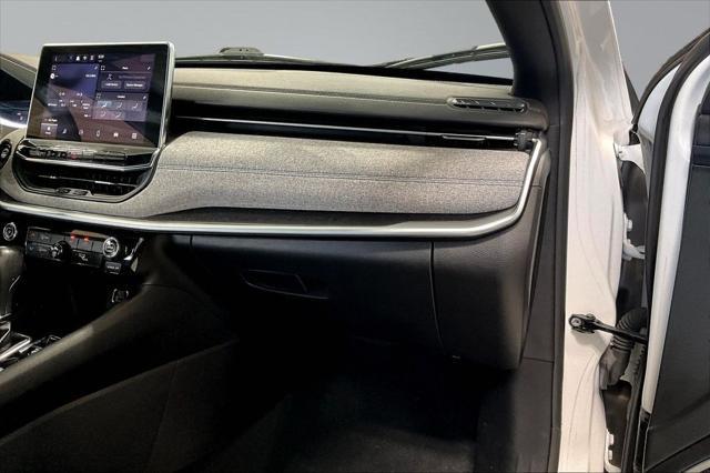 2024 Jeep Compass - $20,913