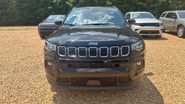 2024 Jeep Compass Altitude