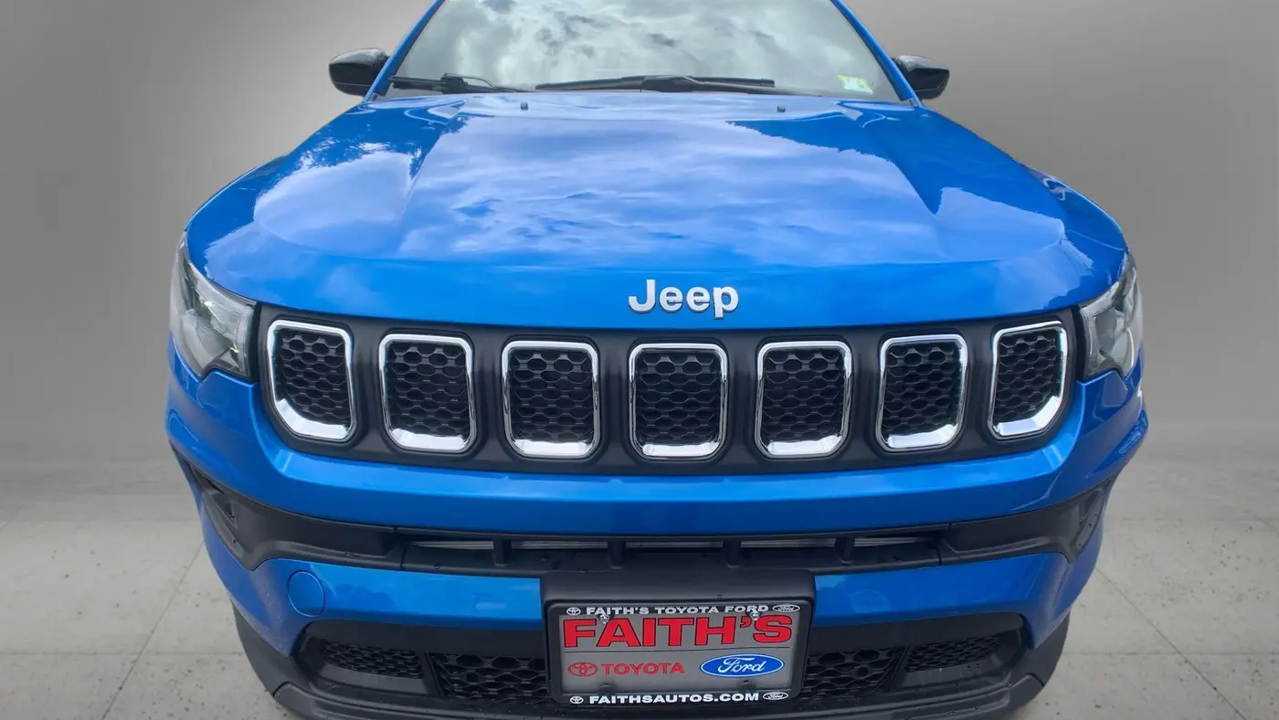 2024 Jeep Compass Altitude
