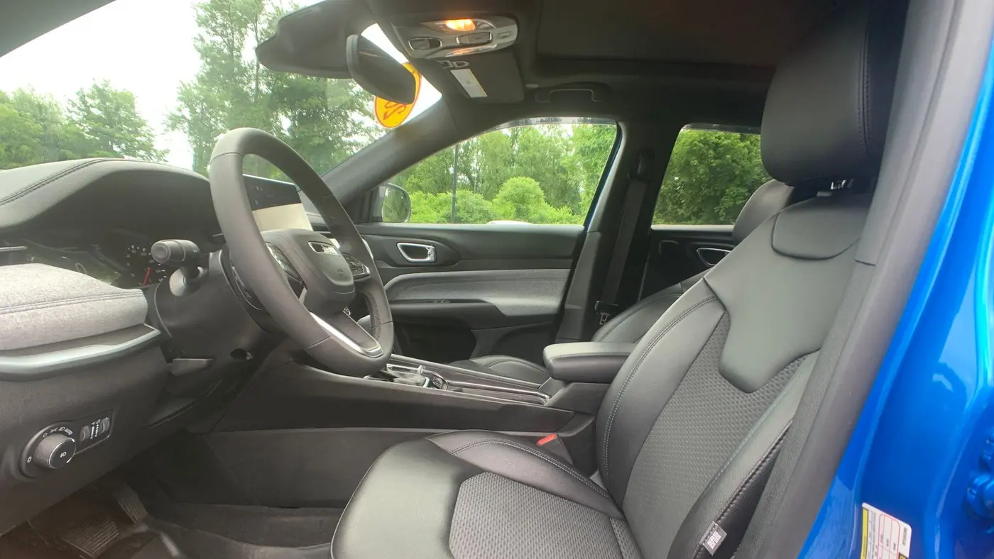 2024 Jeep Compass Altitude