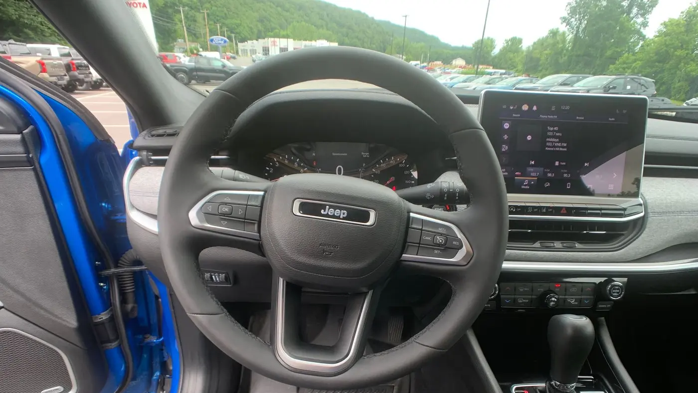 2024 Jeep Compass Altitude