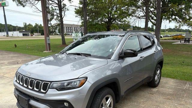 Preowned 2024 Jeep Compass Latitude for Sale