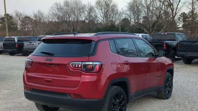 2026 Jeep Compass Latitude Altitude