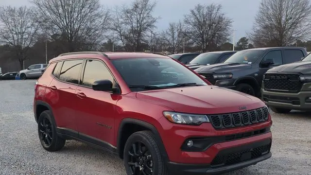 2026 Jeep Compass Latitude Altitude