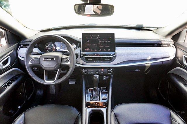 2024 Jeep Compass - $15,600