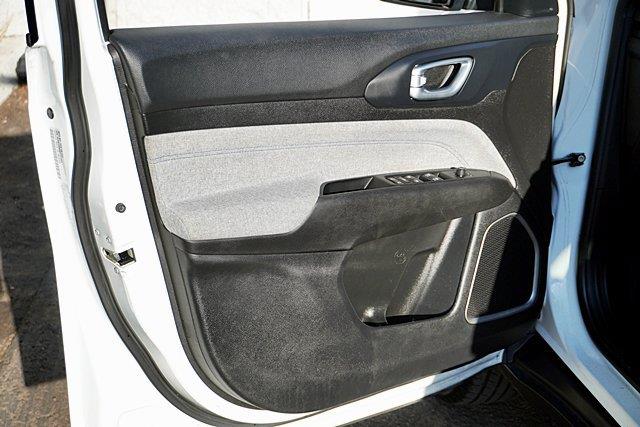 2024 Jeep Compass - $15,600
