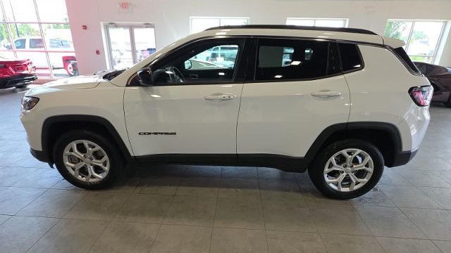 2024 Jeep Compass Altitude