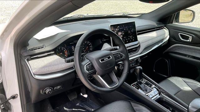 2024 Jeep Compass Altitude
