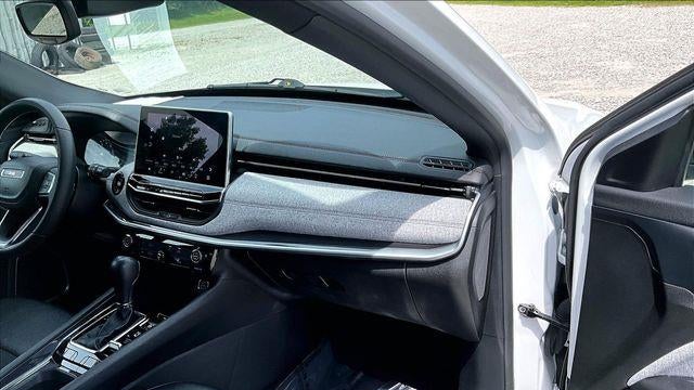 2024 Jeep Compass Altitude