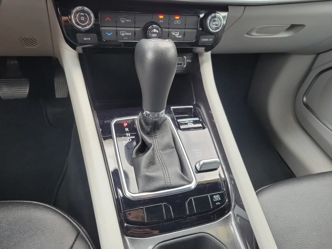2024 Jeep Compass - $15,188